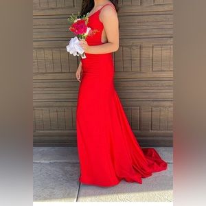 Sherri Hill dress size 8 fits like a 6 was altered